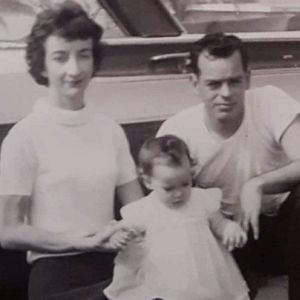 Meet your Posher, Debbie